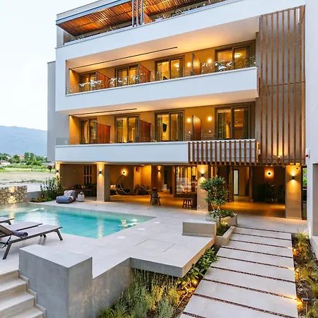 Funtukaki By The Pool Апарт-отель Лептокария