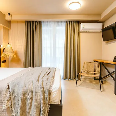 Апарт-отель Funtukaki By The Pool 4*