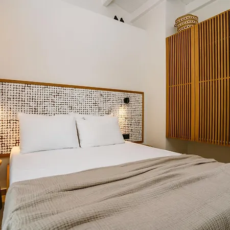 Апарт-отель Funtukaki By The Pool 4*