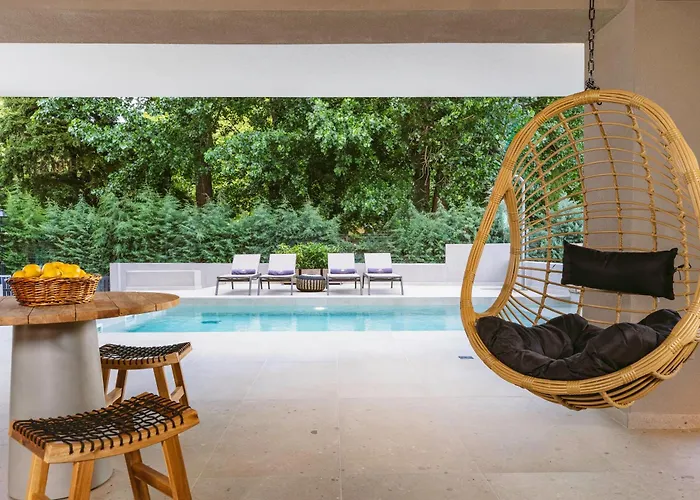 Aparthotel Funtukaki By The Pool